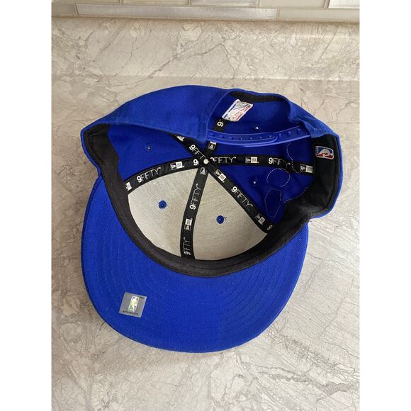 Philadelphia 76ers New Era 9Fifty Snapback Hat w/ Patches - Picture 7 of 9